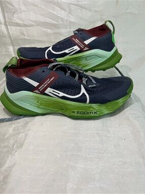 Nike ZoomX Womens Running Shoes Size 8 Blue Green Burgundy Athletic Sneakers